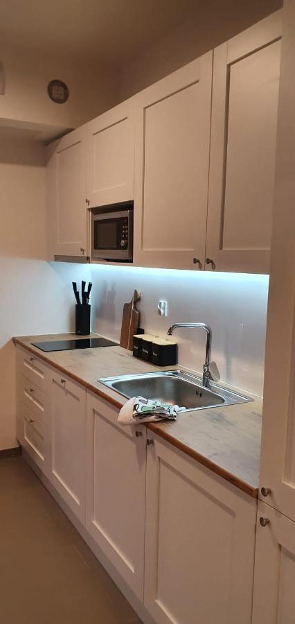 Apartament Bursztynowy Modern Tower กดิเนีย ภายนอก รูปภาพ