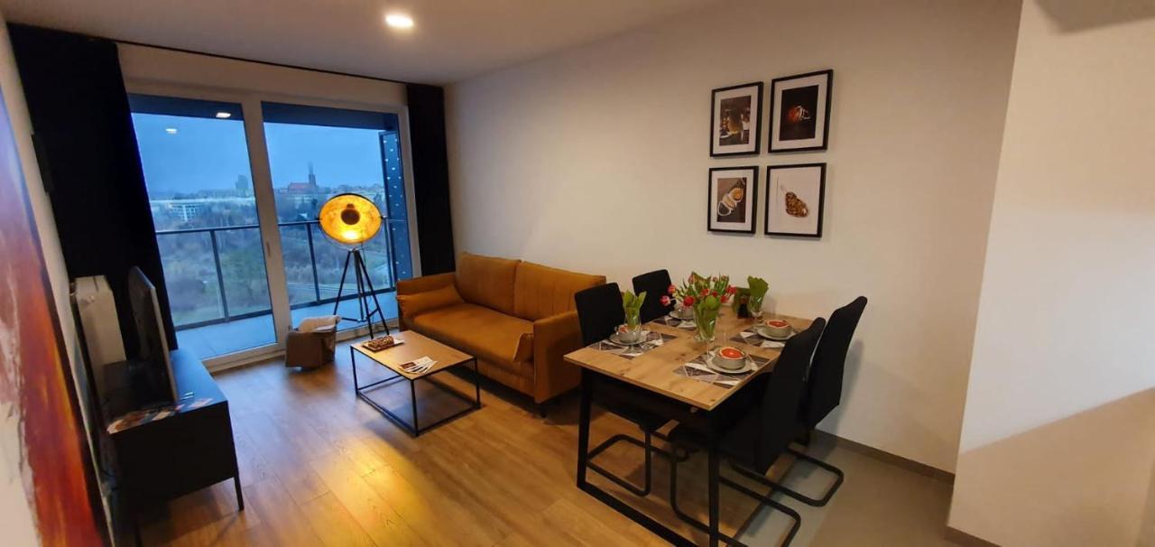 Apartament Bursztynowy Modern Tower กดิเนีย ภายนอก รูปภาพ
