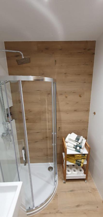 Apartament Bursztynowy Modern Tower กดิเนีย ภายนอก รูปภาพ