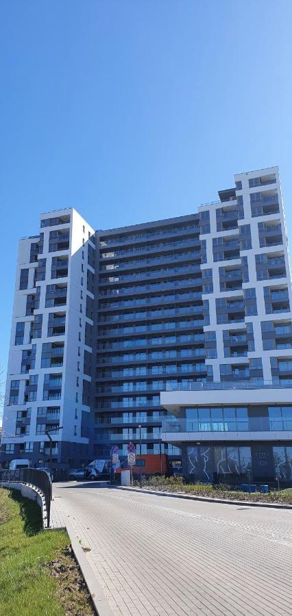 Apartament Bursztynowy Modern Tower กดิเนีย ภายนอก รูปภาพ